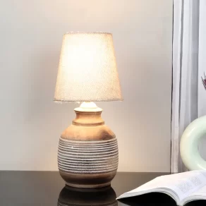 Nanasa Nori Table Lamp