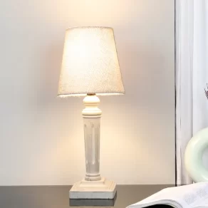 Nanasa Nela Table Lamp