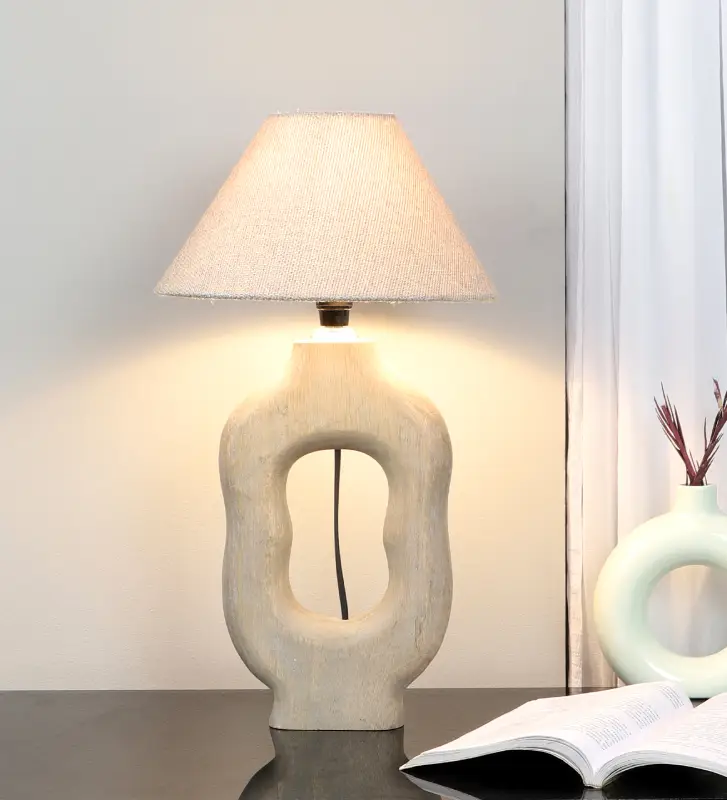 Truda Tissle Table Lamp